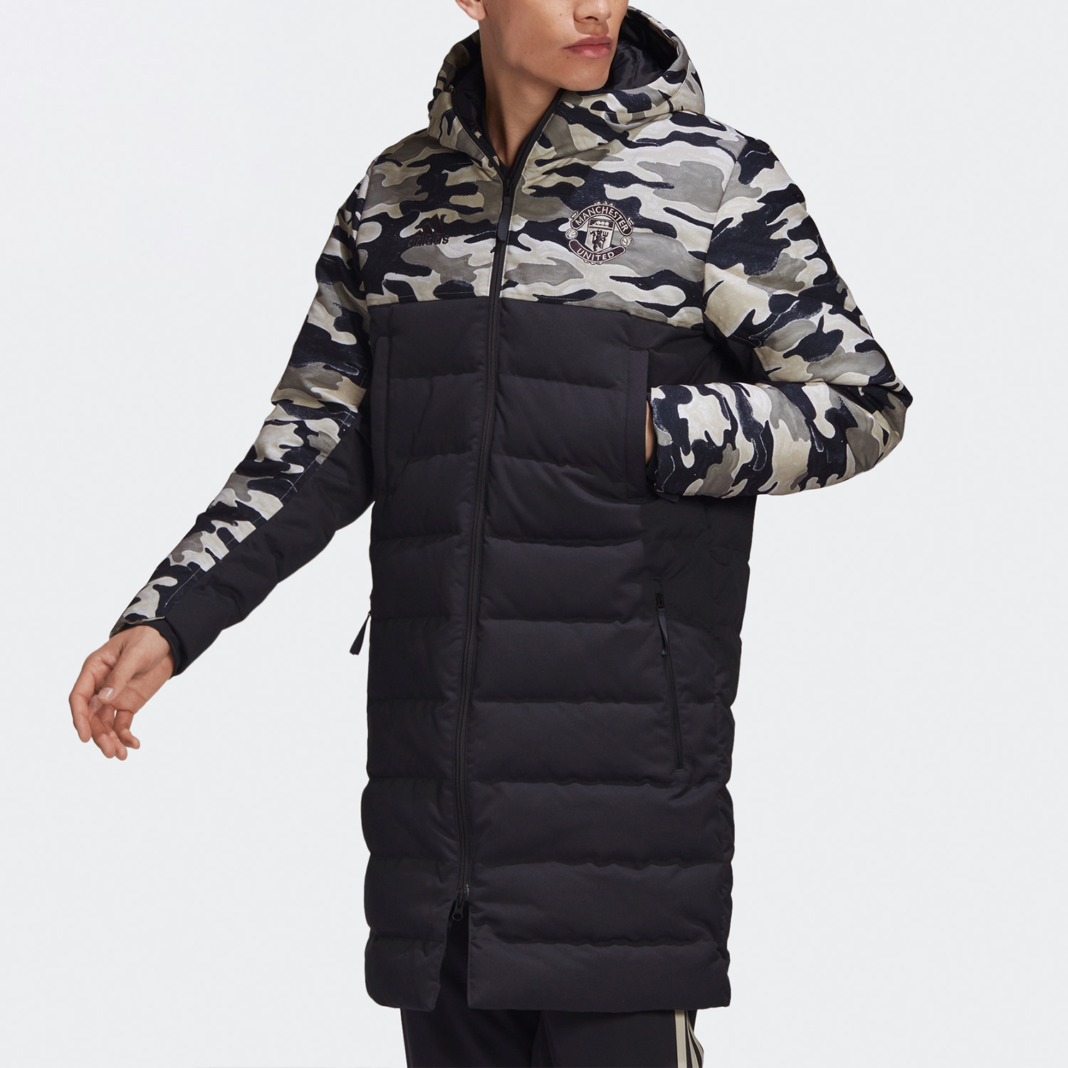 adidas Manchester United Embroidered Windproof Down Jacket Black Mens. FR3867 圖 4