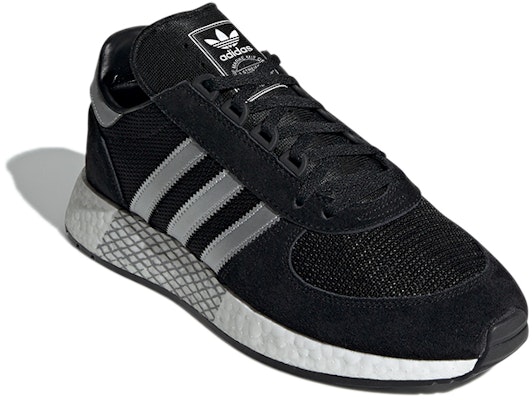 adidas Marathon 5923 'Never Made Pack - Hitam' G27858 Lookbook adidas Marathon 5923 'Never Made Pack - Hitam' G27858