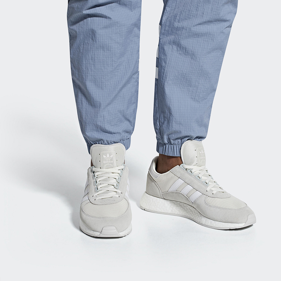 Details for アディダス マラソン 5923 トリプルホワイト G27860