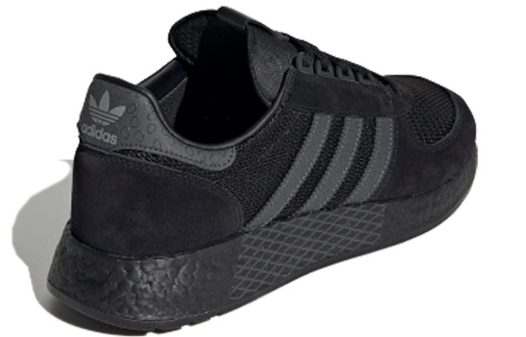 Shop adidas Marathon Tech 'Hitam' EF0321