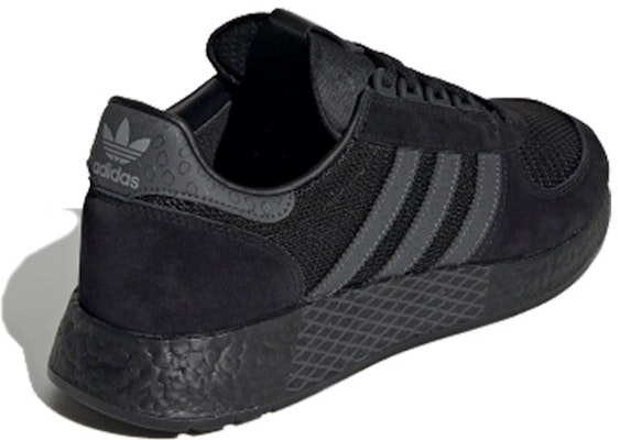 adidas Marathon Tech 'Hitam' EF0321 Shop adidas Marathon Tech 'Hitam' EF0321