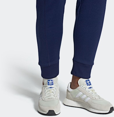 adidas Marathon Tech 'Running White' Putih Berlari G27464 Sizing adidas Marathon Tech 'Running White' Putih Berlari G27464