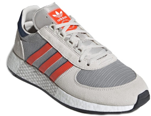 adidas Marathon Tech 'Putih Collegiate Navy' EE4917 Lookbook adidas Marathon Tech 'Putih Collegiate Navy' EE4917