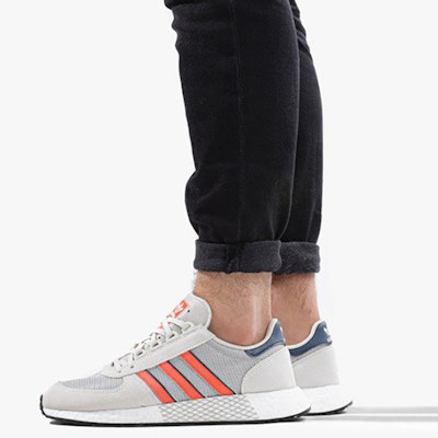 adidas Marathon Tech 'Putih Collegiate Navy' EE4917 Details for adidas Marathon Tech 'Putih Collegiate Navy' EE4917