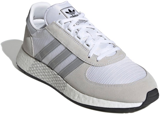 阿迪达斯 马拉松科技 '白银金属' EF4397 Lookbook 阿迪达斯 马拉松科技 '白银金属' EF4397