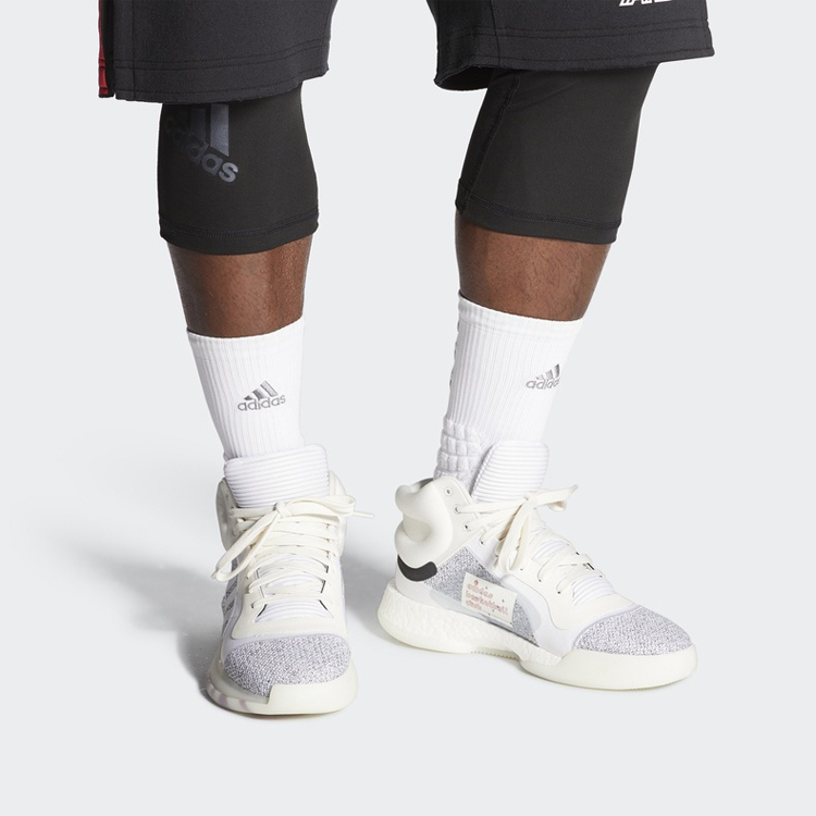 Details for マーキーブースト 白 (Māki būsuto shiro) G28978