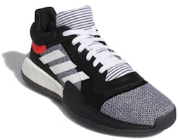 阿迪达斯 Marquee Boost Low '核心黑' D96931 Lookbook 阿迪达斯 Marquee Boost Low '核心黑' D96931