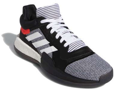 아디다스 마퀴 부스트 로우 '코어 블랙' D96931 Lookbook 아디다스 마퀴 부스트 로우 '코어 블랙' D96931