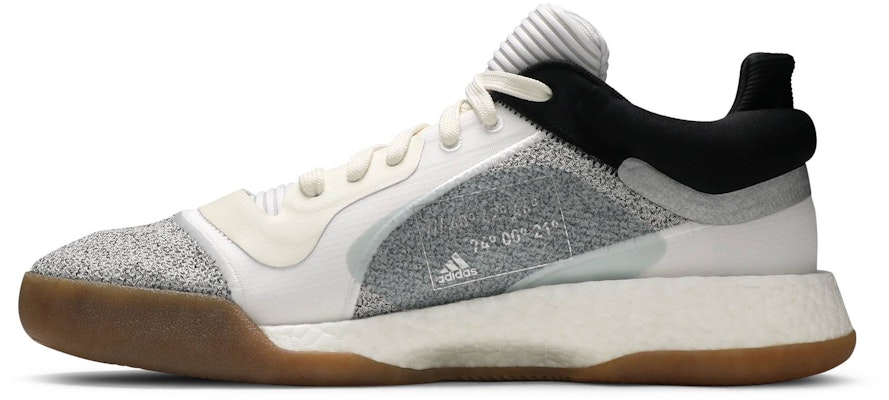 adidas Marquee Boost Low 'White Gum' D96933 Lookbook adidas Marquee Boost Low 'White Gum' D96933