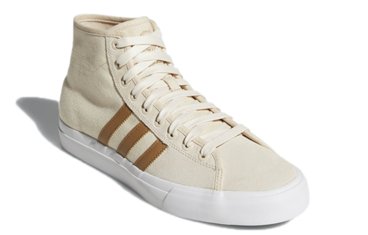 Lookbook adidas originals Matchcourt High Rx 米黃色