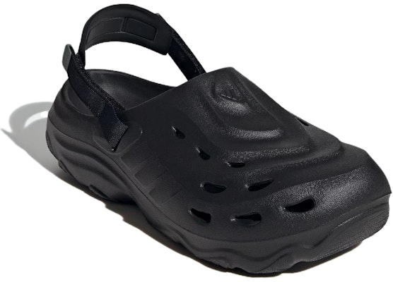 アディダス マックスクロッグ ''ブラック アイアン メタリック カーボン'' JH9847 Lookbook アディダス マックスクロッグ ''ブラック アイアン メタリック カーボン'' JH9847