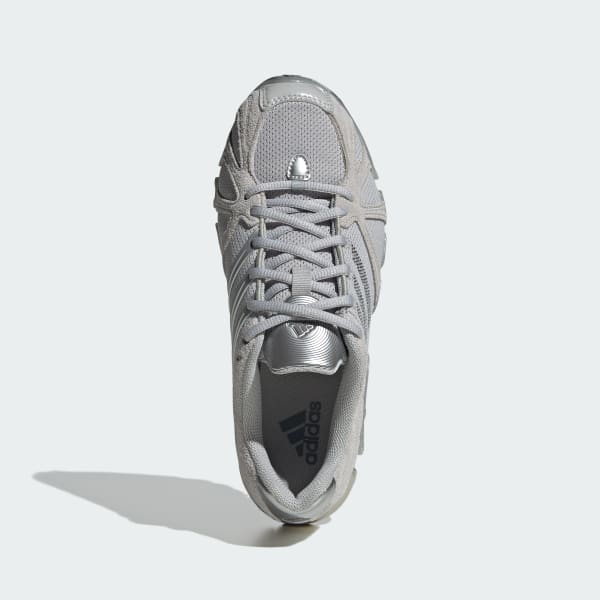 Lookbook adidas Mega Ghostride 運動鞋 - 時尚大膽潮流鞋款. 灰二/銀金屬/灰三 IH4392