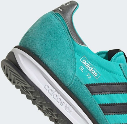 Adidas Mercedes-AMG Petronas F1 Team SL 72 RS Putih/Hitam/Perak Metalik JQ1783 1