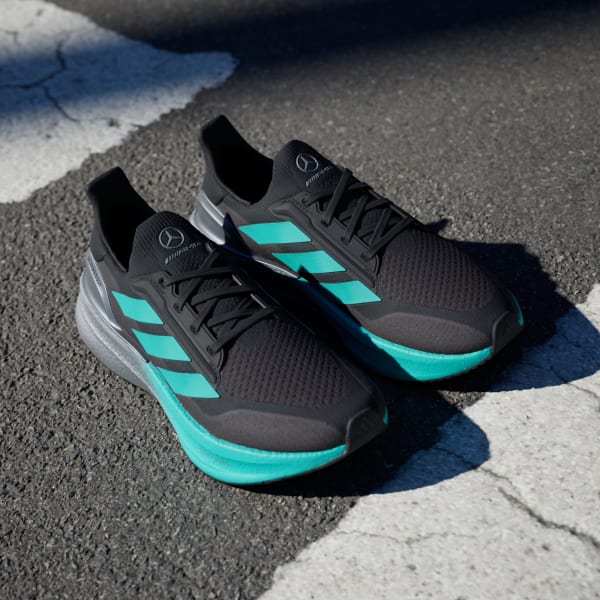 Cheap 阿迪达斯AMG奔驰F1联名Ultraboost 5X黑薄荷绿铁灰版运动鞋 JR9386