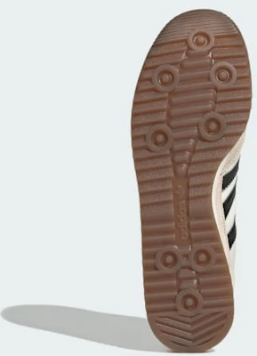 Adidas Mercedes-Benz SL 72 AMG 跑車奶油白/核心黑/亮紅 JQ9827 Lookbook Adidas Mercedes-Benz SL 72 AMG 跑車奶油白/核心黑/亮紅 JQ9827