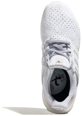 adidas Ultraboost Clima V-DAY 清風 編織 防滑耐磨 低筒 跑步鞋 男款 白 Shop adidas Ultraboost Clima V-DAY 清風 編織 防滑耐磨 低筒 跑步鞋 男款 白