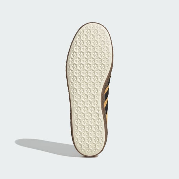 Lookbook 阿迪达斯Montreal RM鞋 黄黑配色/生胶外底 JS1332