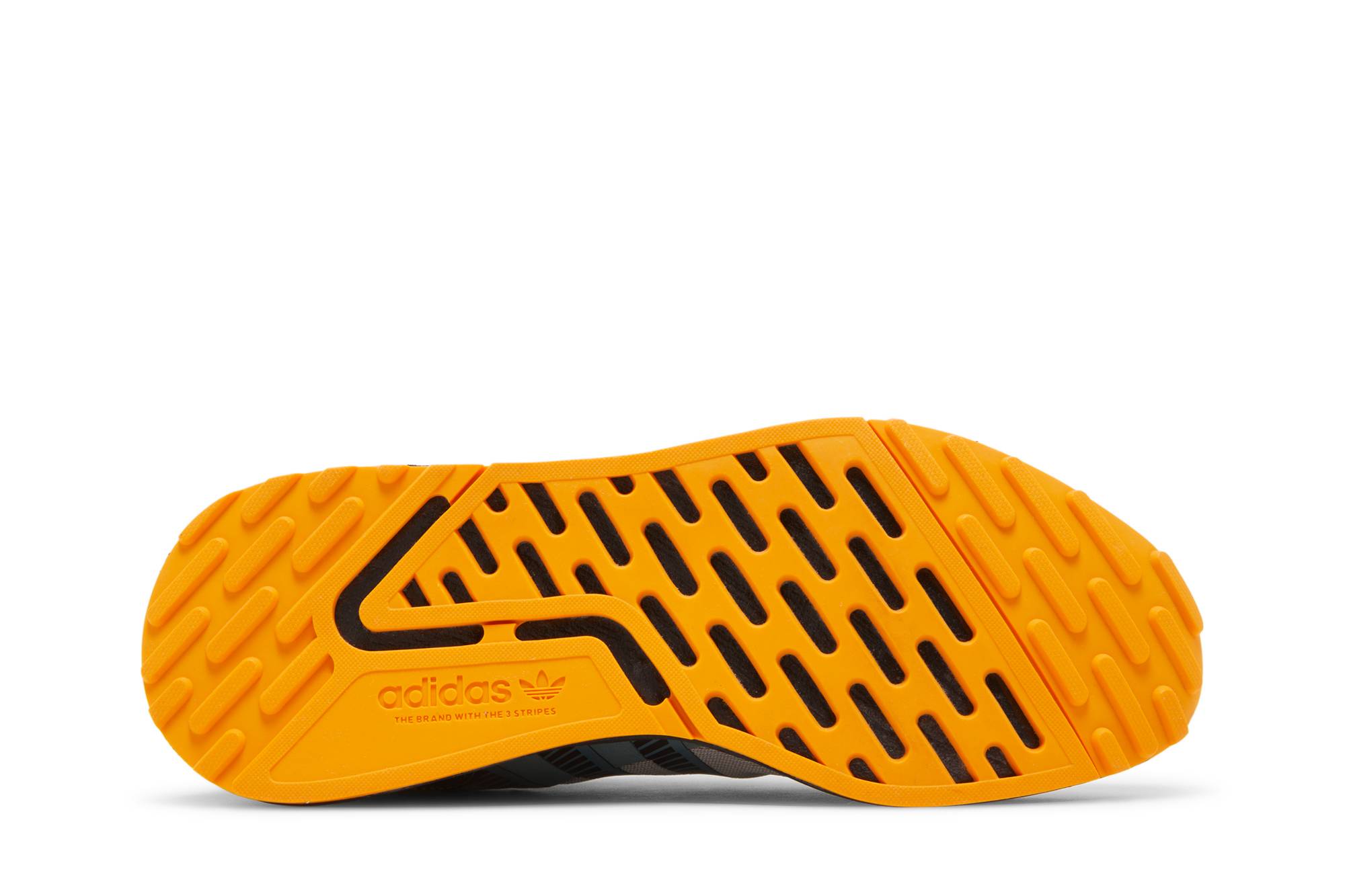 Shop マルチックス ライトブラウン/ヘイジーエメラルド (adidas) GY9642