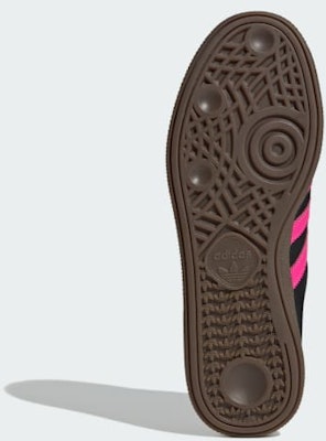 (Women) Adidas Munchen / Munich Sneakers Core Black/Lucid Pink/Gum JS4000 Lookbook (Women) Adidas Munchen / Munich Sneakers Core Black/Lucid Pink/Gum JS4000