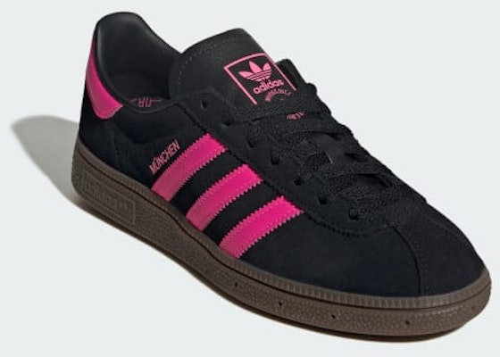 (Women) Adidas Munchen / Munich Sneakers Core Black/Lucid Pink/Gum JS4000 Shop (Women) Adidas Munchen / Munich Sneakers Core Black/Lucid Pink/Gum JS4000