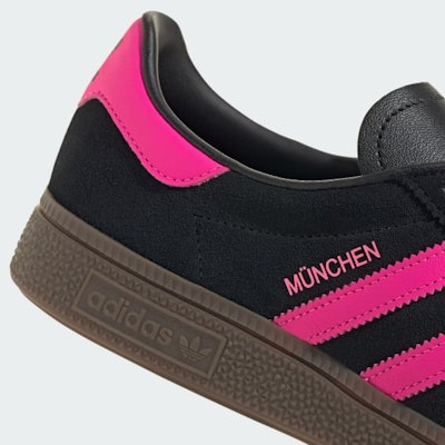 (Women) Adidas Munchen / Munich Sneakers Core Black/Lucid Pink/Gum JS4000 Cheap (Women) Adidas Munchen / Munich Sneakers Core Black/Lucid Pink/Gum JS4000