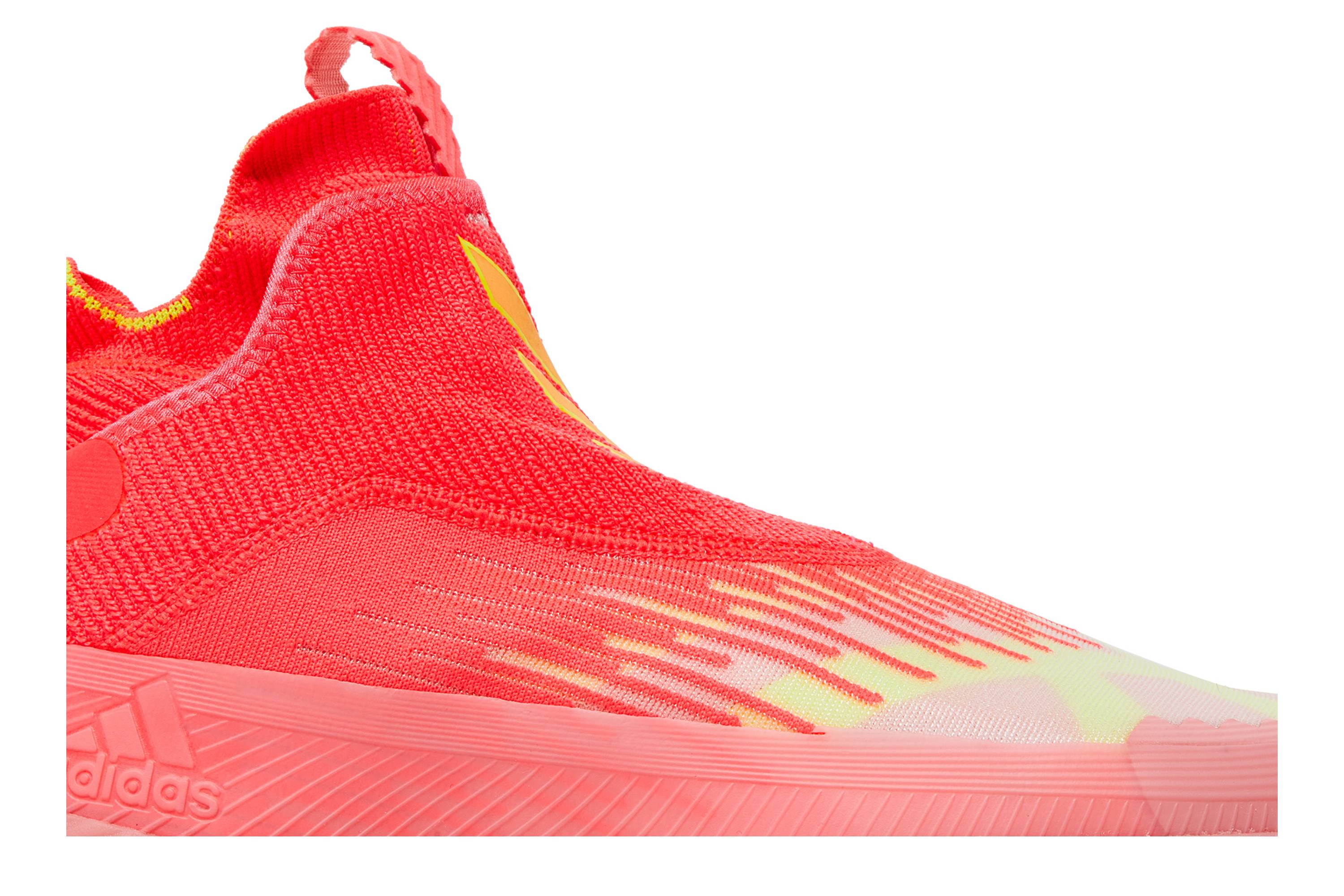 Order 阿迪达斯 N3xt L3v3l Futurenatural '信号粉'篮球鞋 H68992