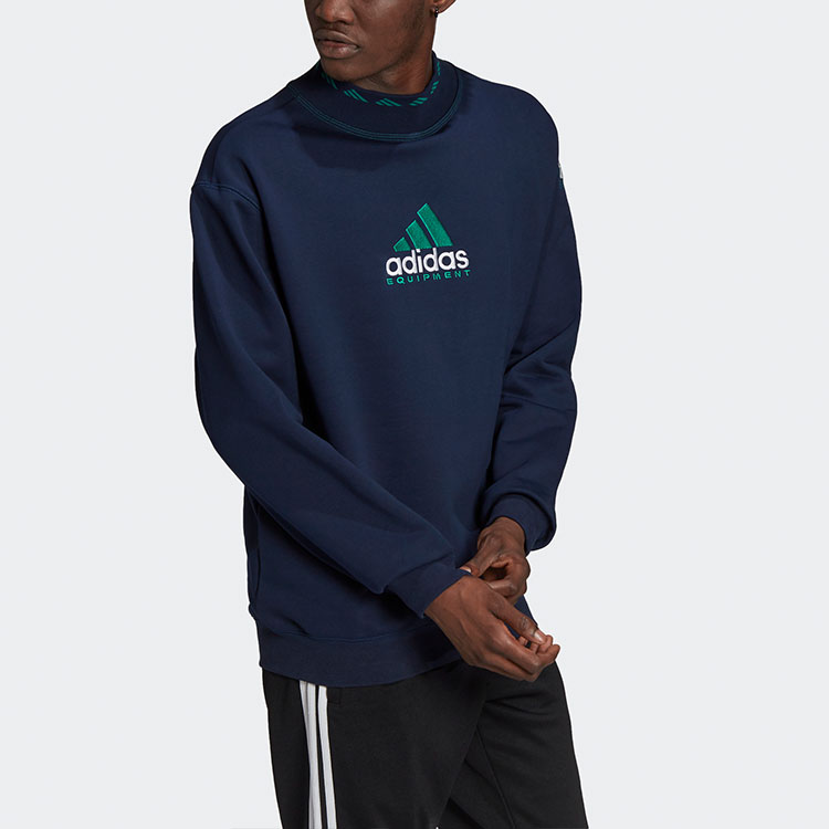 Lookbook adidas Navy Blue Logo Crewneck Sweatshirt Lelaki HG8095