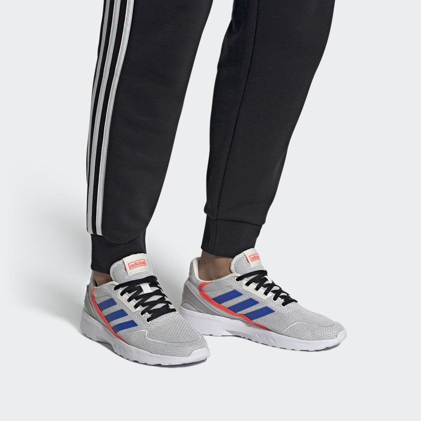 Sizing アディダス ネビュラ ゼッド 白青赤 EG3708
