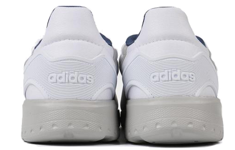 Shop adidas Nebzed 低筒 跑步鞋 男款 白灰