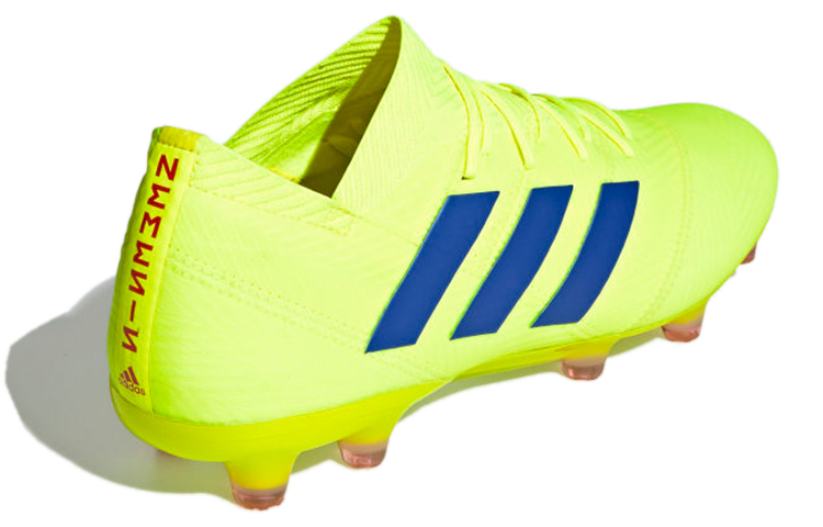 Shop adidas Nemeziz 18.1 Crampons Terrain Ferme ''Jaune Bleu'' BB9426