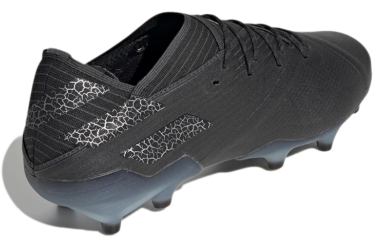 Shop 阿迪達斯 Nemeziz 19.1 FG '影獸' EG7326