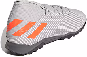 Shop 愛迪達 Nemeziz 19.3 人工草地防滑透氣足球鞋 灰橙