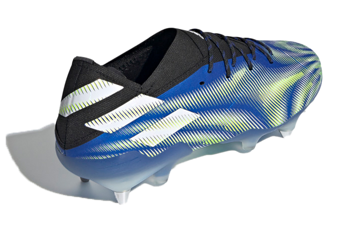 Lookbook 愛迪達 Nemeziz.1 鬆地球鞋 黑藍