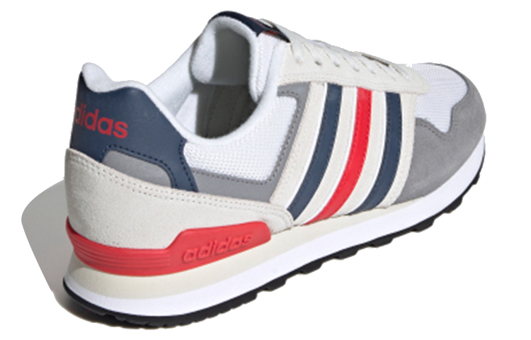 Shop 阿迪达斯NEO 10K运动鞋 米色/灰色 GZ8598