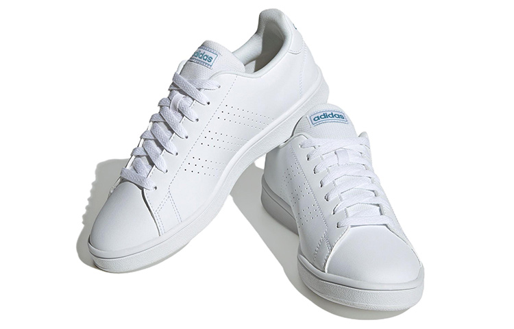 Lookbook adidas NEO ''Skateboard Basse Bianche'' HP6207