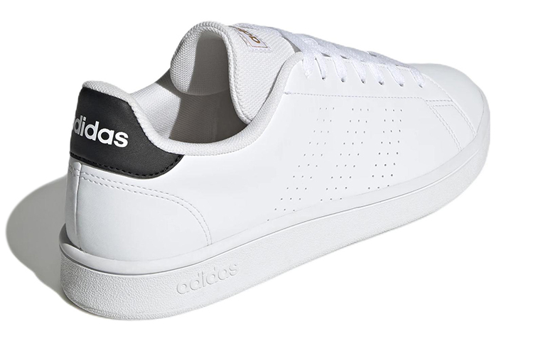 Shop 아디다스 네오 어드밴티지 베이스 코트 '화이트 블랙' GW9288