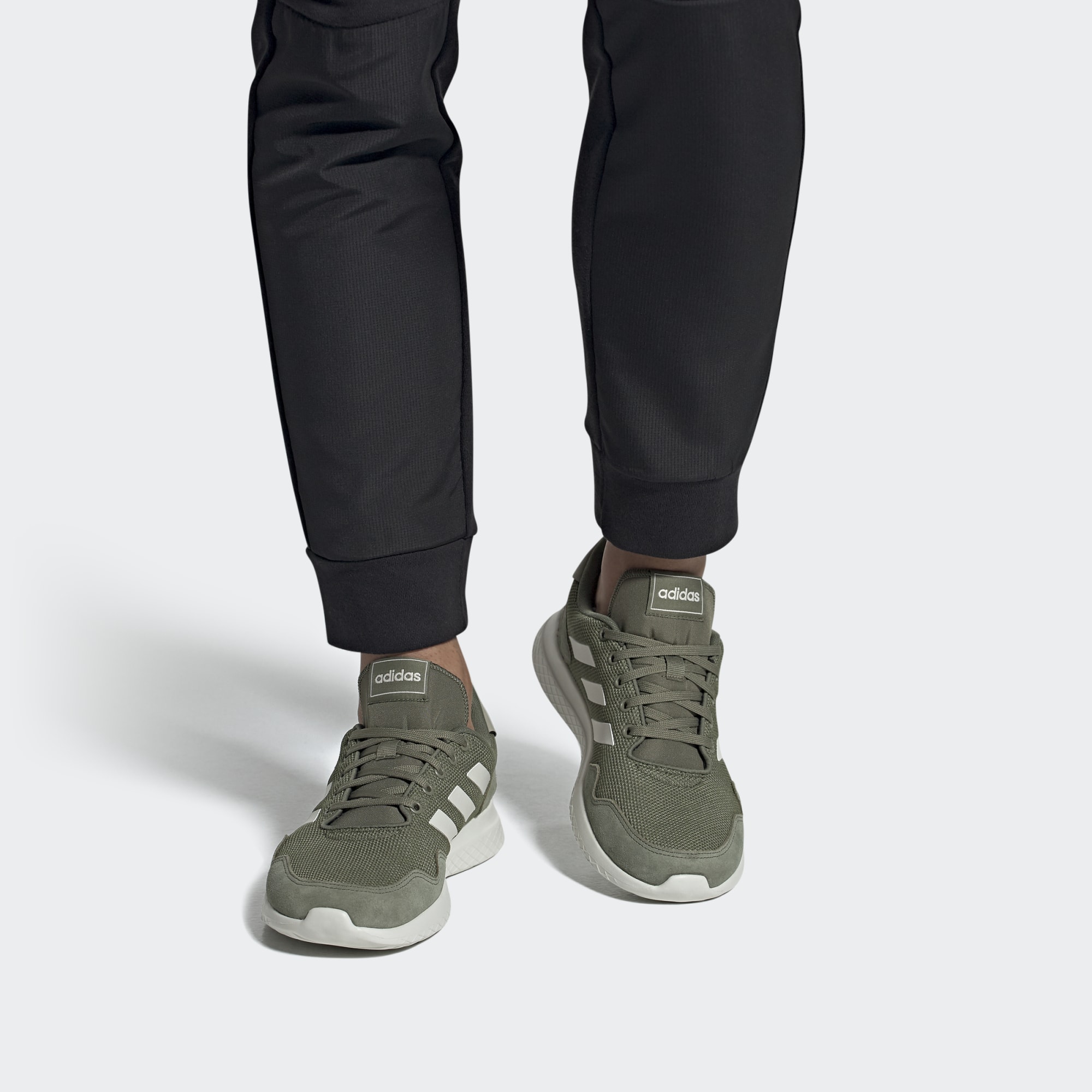 Sizing adidas NEO Archivo ''Groen'' EG8591