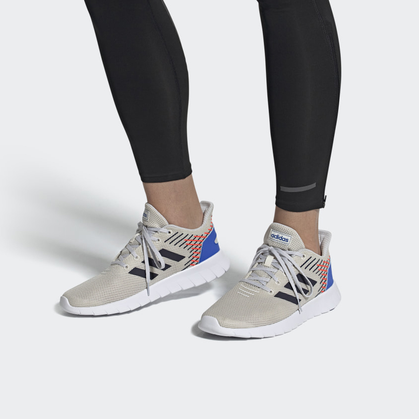 Sizing 阿迪达斯neo Asweerun 灰黑蓝色款 EG3183