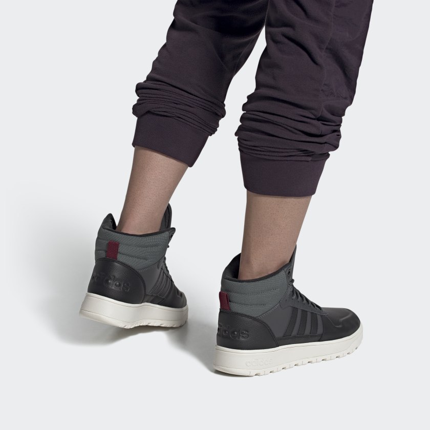Sizing 阿迪达斯NEO Blizzare“黑色” FW6795