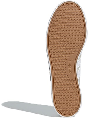 adidas neo Bravada Gray FY7807 Details for adidas neo Bravada Gray FY7807