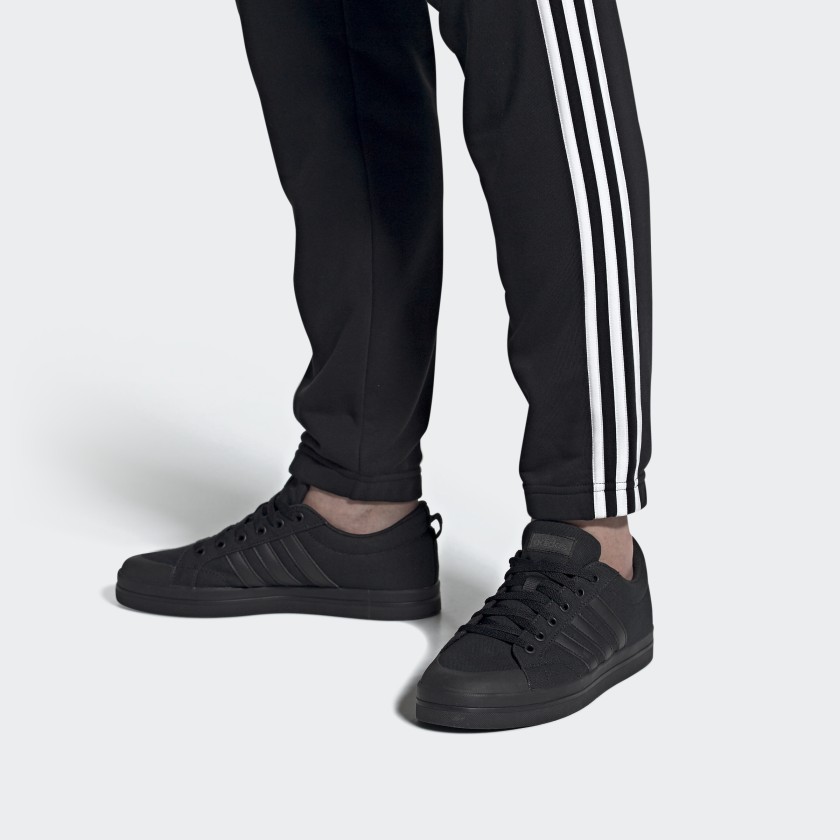 Cheap adidas neo Bravada Retro Low Tops Casual Skateboarding Shoes Unisex Black FW2883
