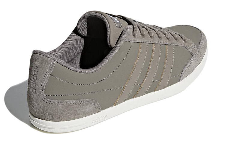 Shop adidas neo Caflaire 輕便低筒休閒板鞋 亞麻綠