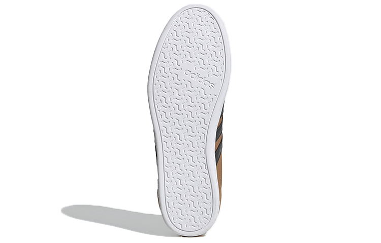 Details for adidas neo Caflaire Bruin/Zwart EG4317