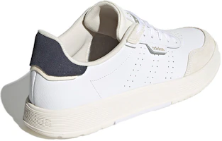 Shop adidas neo Courtphase 耐損防滑 復古運動板鞋 雲白色