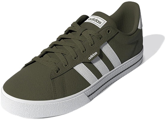 Adidas Neo Daily 3.0 Sepatu 'Hijau Zaitun' GW1916 Lookbook Adidas Neo Daily 3.0 Sepatu 'Hijau Zaitun' GW1916