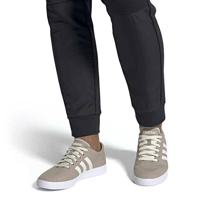 Sizing adidas neo EASY VULC 2.0 低筒 滑板鞋 男款 粉白色