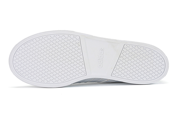 Details for adidas Neo Gametalker Rutschfeste Mittelhohe Sportschuhe Weiß FY3041