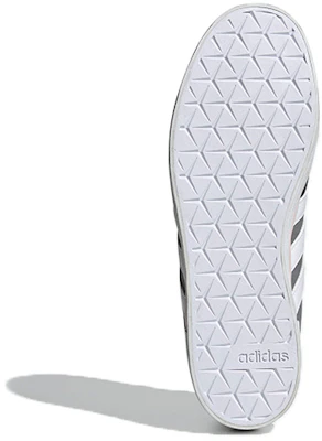 adidas neo Heawin Grau/Rot EE9721 Details for adidas neo Heawin Grau/Rot EE9721