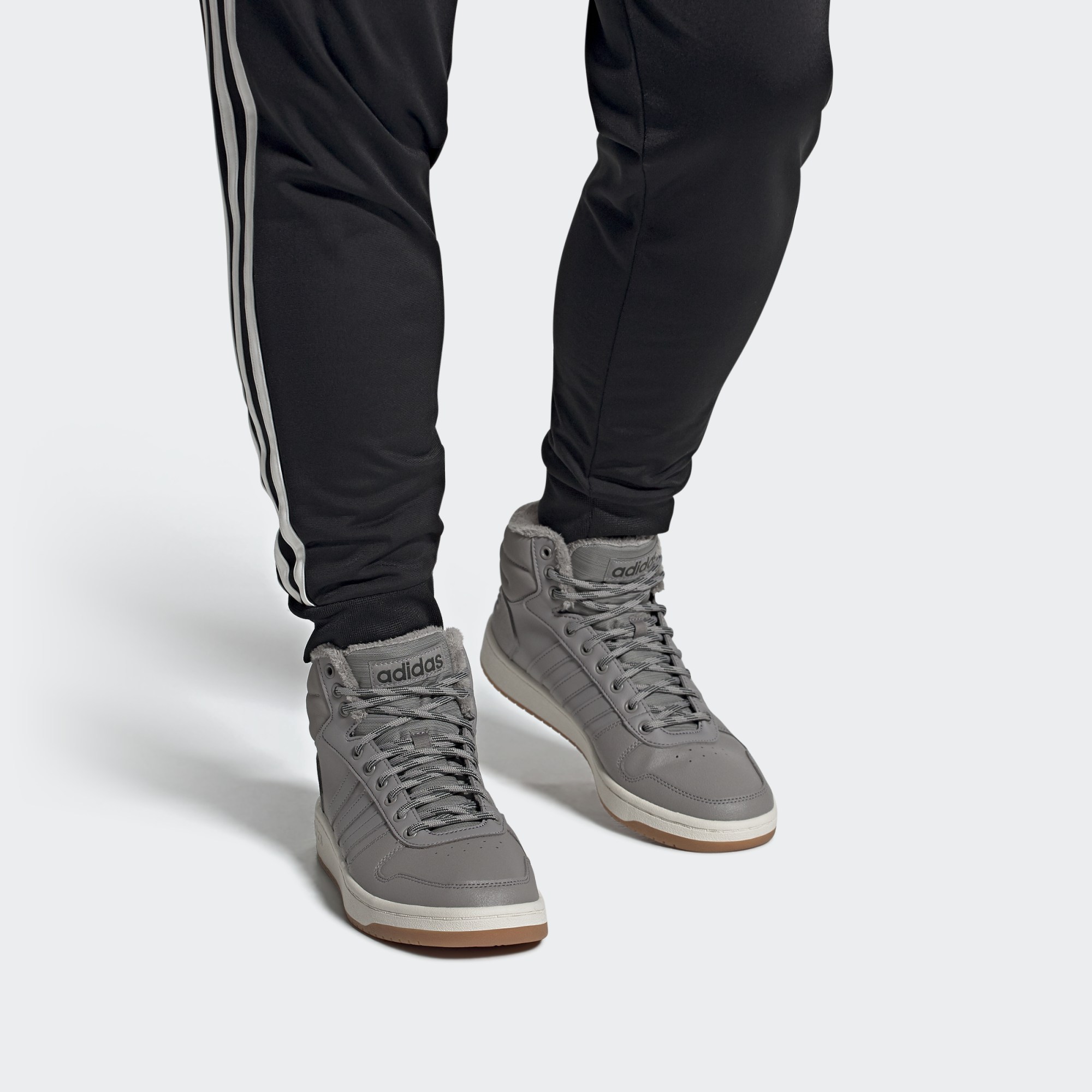 Sizing adidas neo Hoops 2.0 Mid Gris Claro FW3515