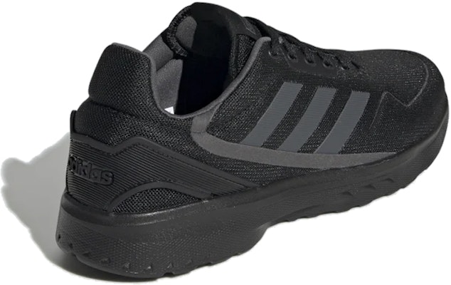adidas neo Nebzed Hitam/Abu-abu EG3702 Lookbook adidas neo Nebzed Hitam/Abu-abu EG3702